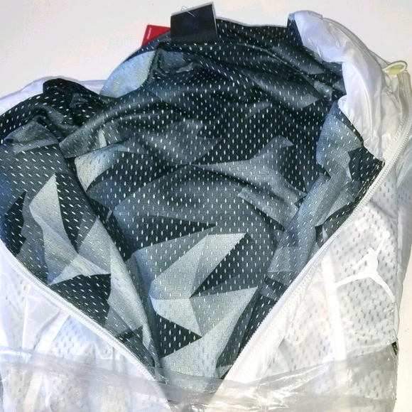 Jordan AJVII Pinnacle Men's Jacket 2014 - Picture 2 of 6